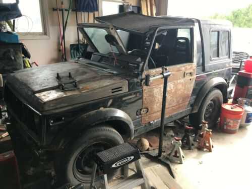 Suzuki Samurai