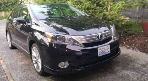 Lexus HS