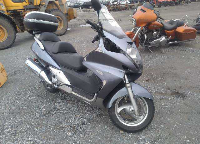Honda FSC600 (Silver Wing)