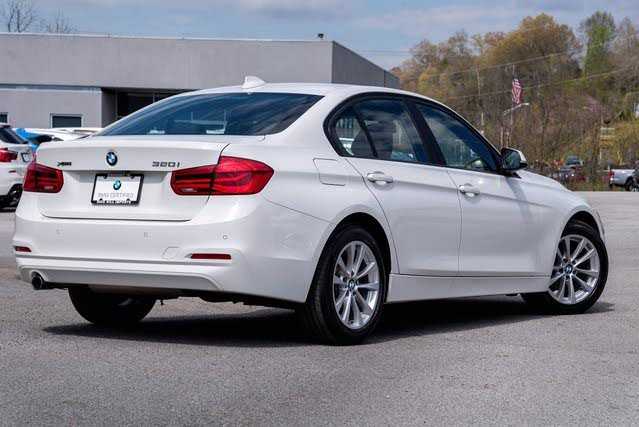 2017 BMW 320i