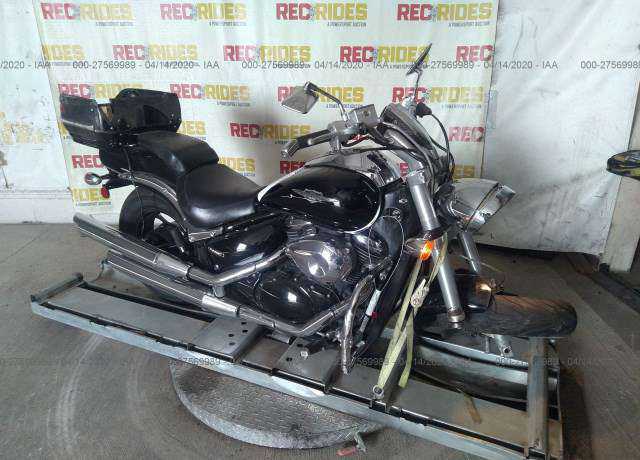 Suzuki VZ800