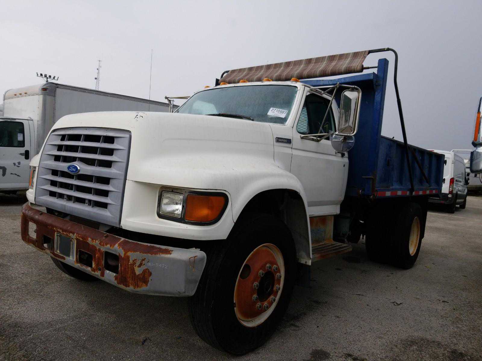 Ford F-800