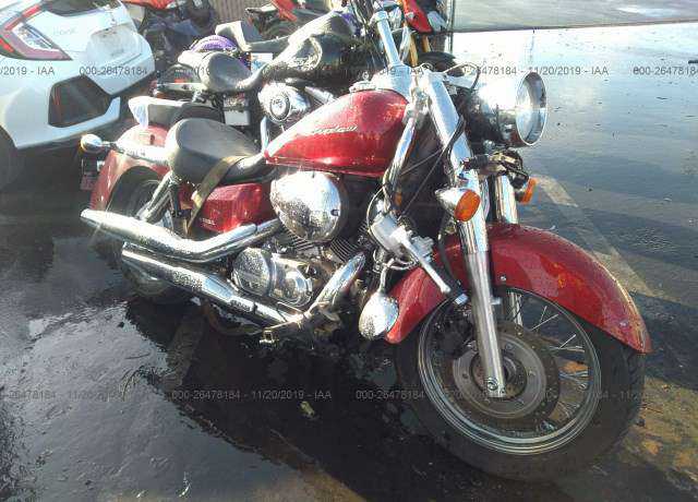Honda VT750 (Shadow Aero)
