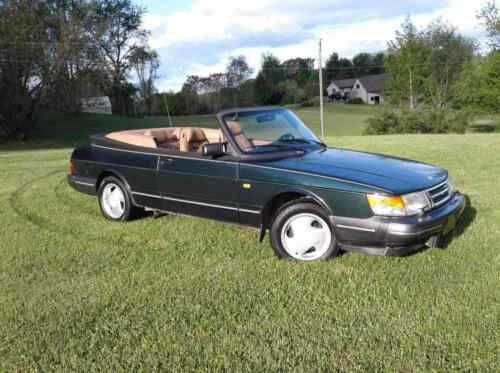 Saab 900
