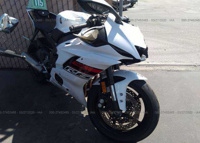 YAMAHA