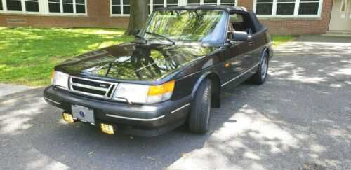 Saab 900
