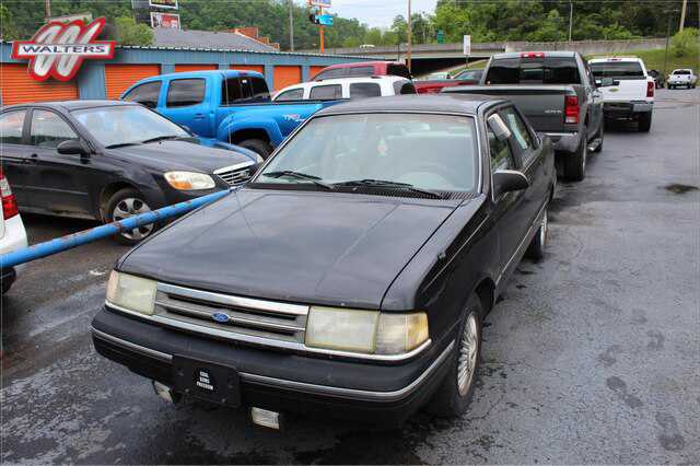Ford Tempo