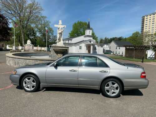 Infiniti Q45