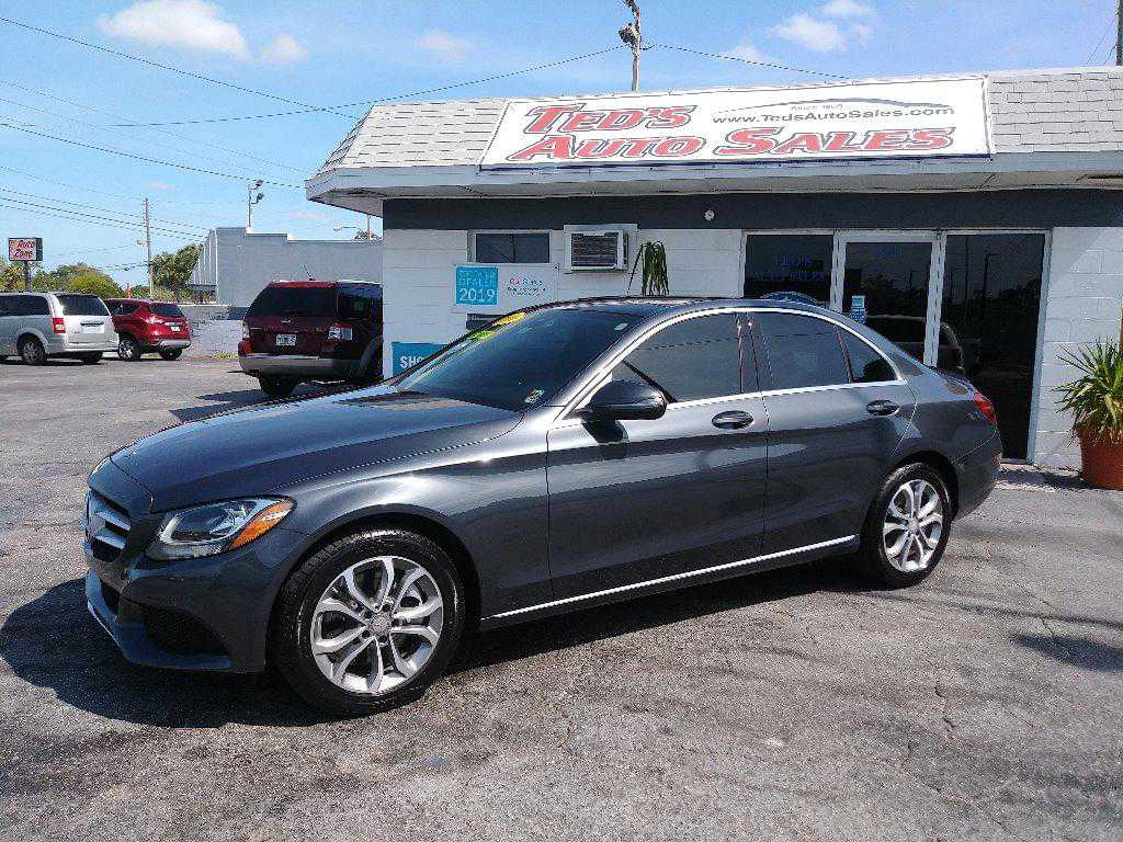 2016 Mercedes-Benz C-Class
