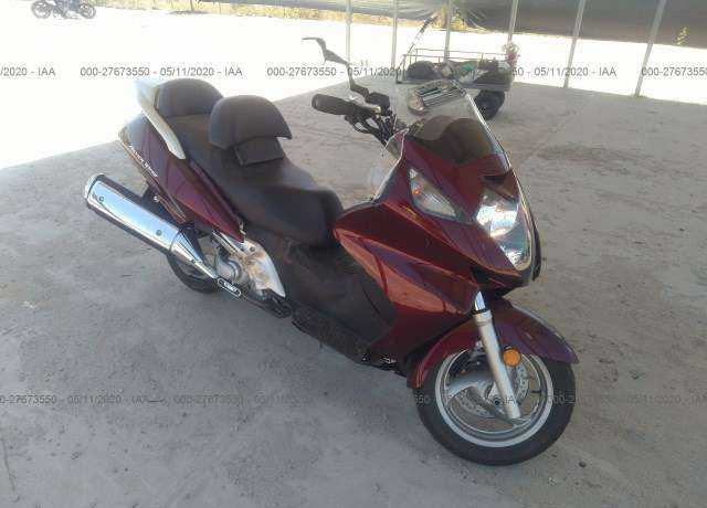 Honda FSC600 (Silver Wing)