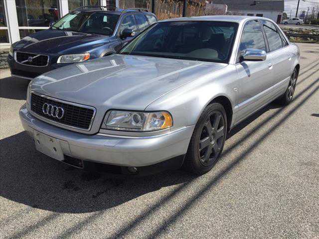 Audi S8