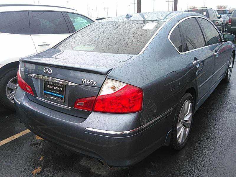 Infiniti M45
