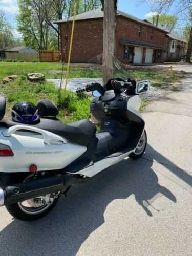 Suzuki AN650