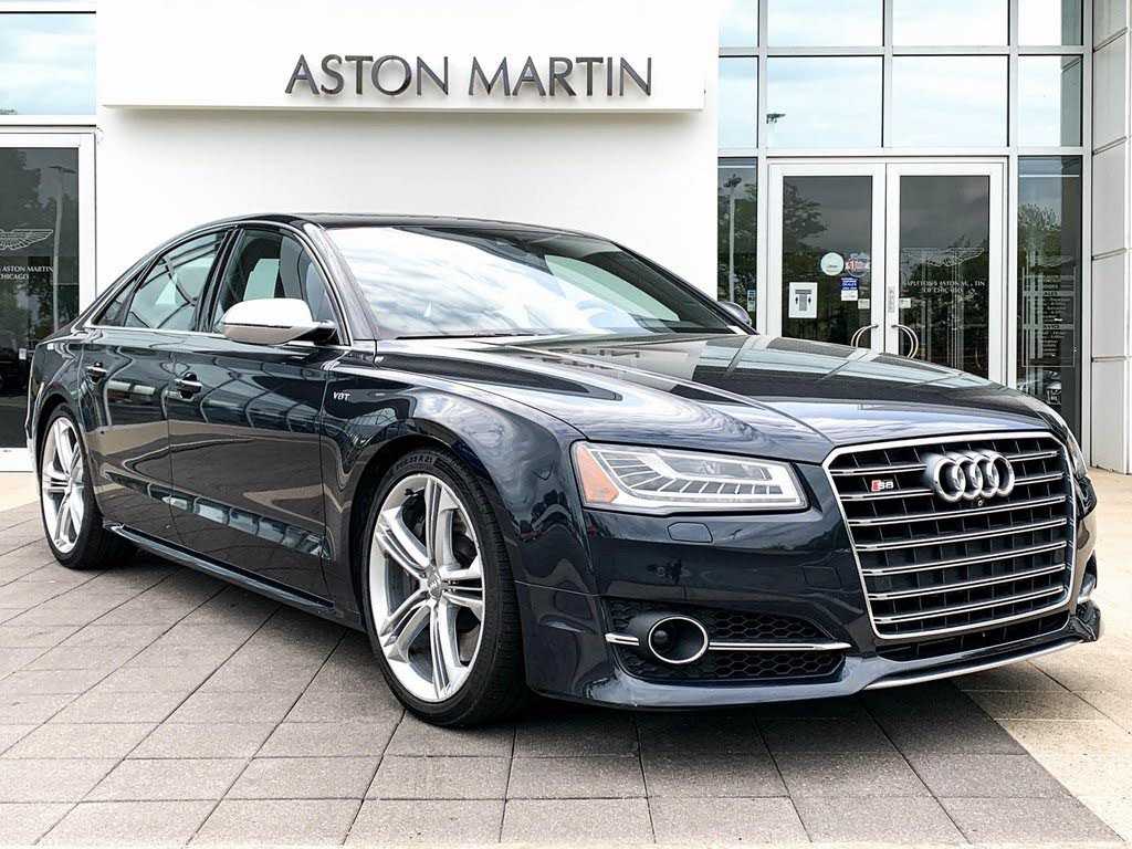 Audi S8