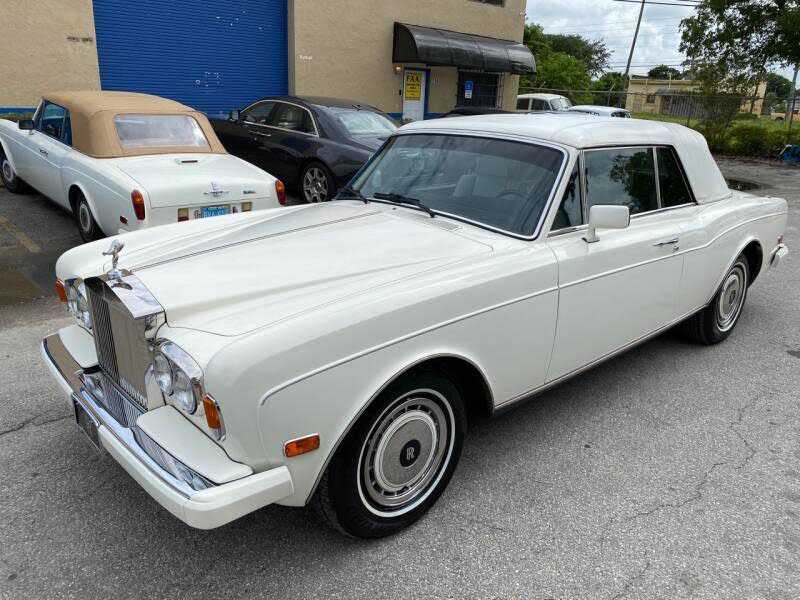 Rolls-Royce Corniche