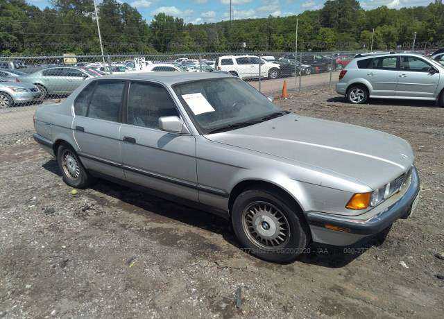 BMW 735i
