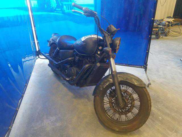 Honda VT1100C2 (SHADOW ACE)