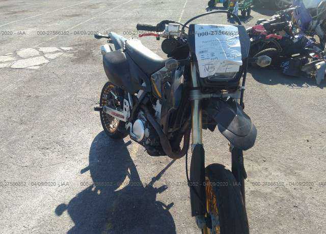 Suzuki DR-Z400SML