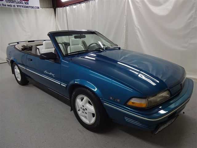 Pontiac Sunbird