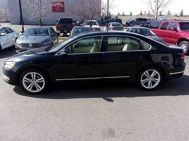 2014 VOLKSWAGEN Passat - VIN Decoder