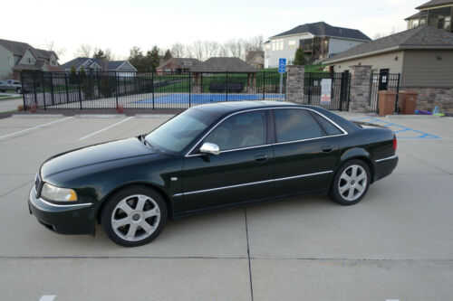 Audi S8
