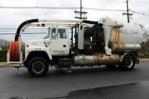 Ford LN8000