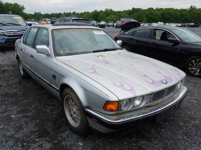 BMW 740i