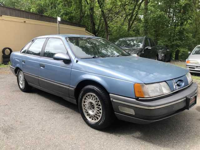 Ford Taurus