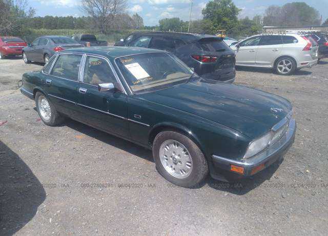 Jaguar XJ6