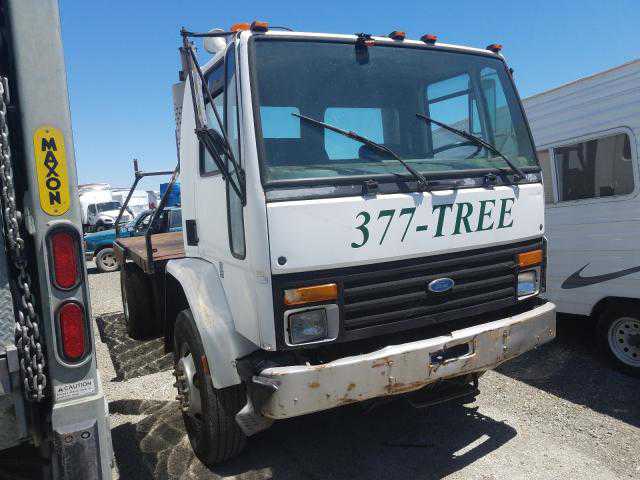 Ford CF8000