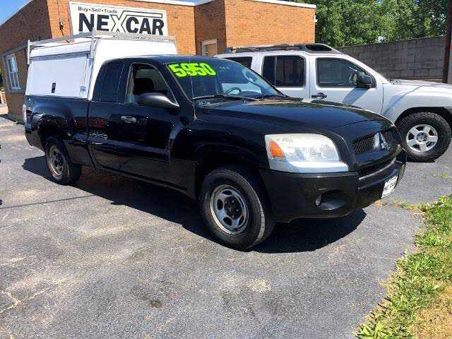 Mitsubishi Raider