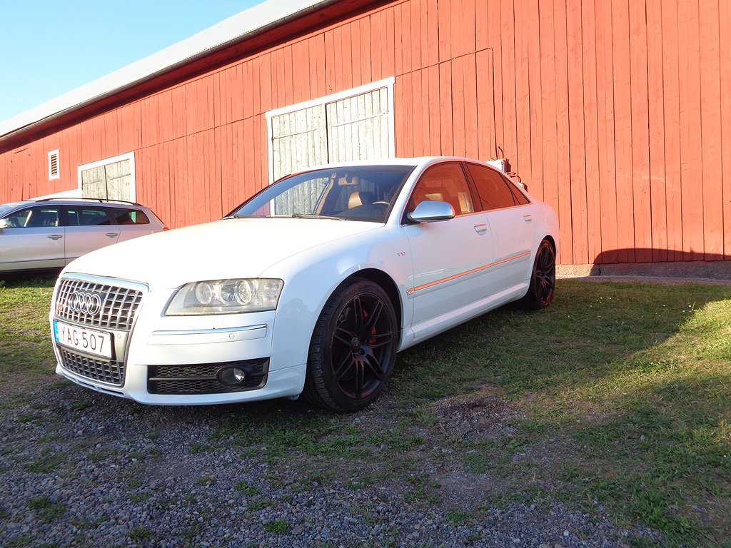 Audi S8