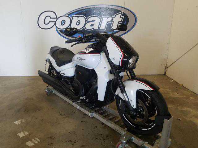 Suzuki VZR1800BZL