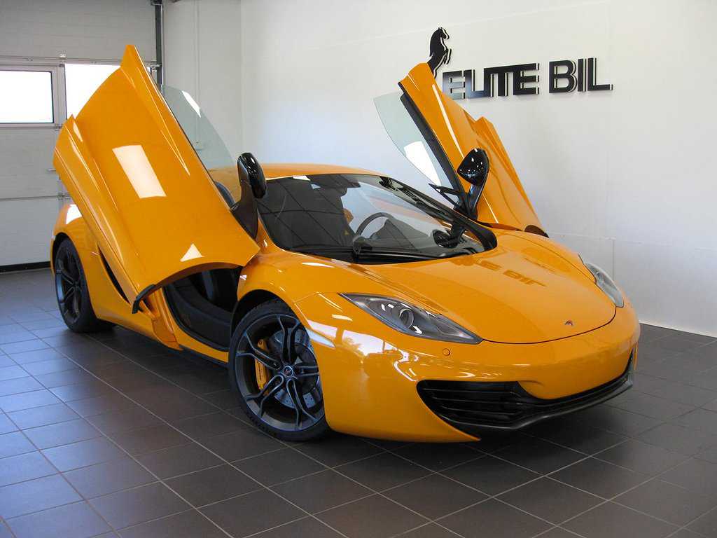 McLaren MP4-12C