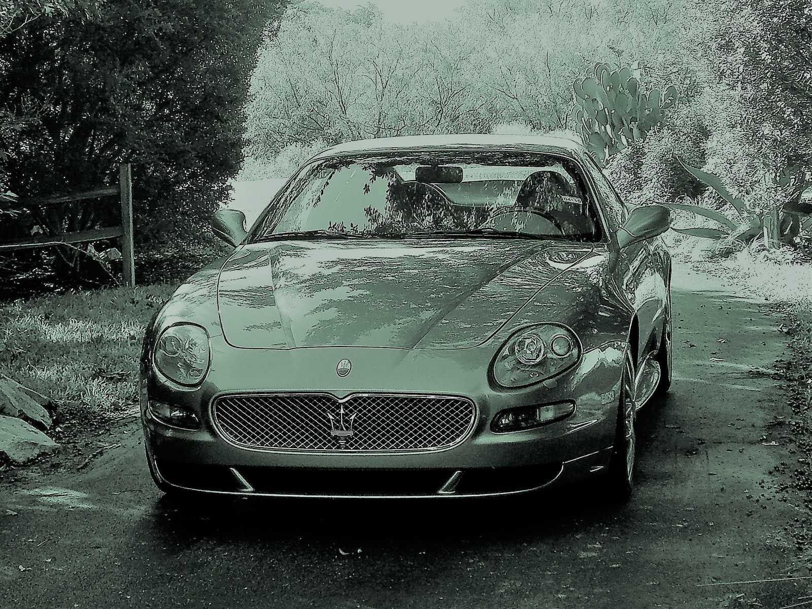 Maserati Coupe