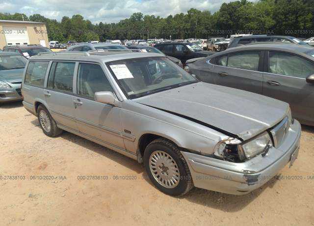 Volvo V90