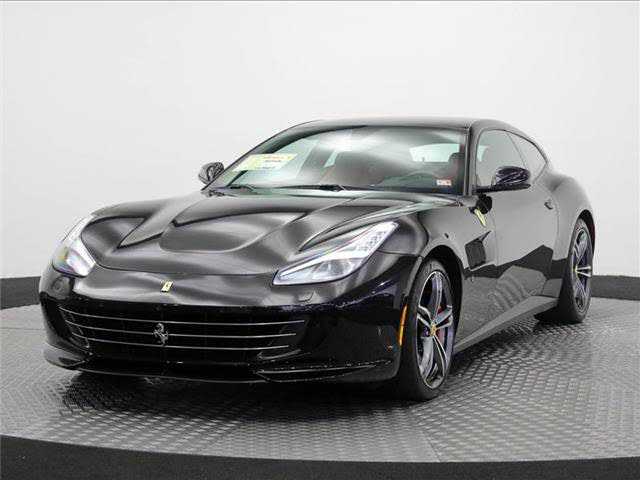 Ferrari GTC4Lusso