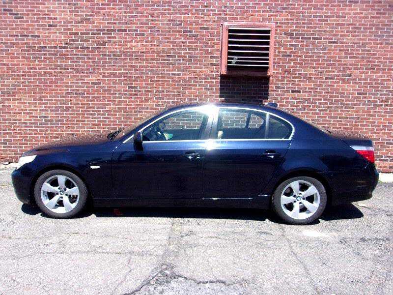 2007 BMW 525i