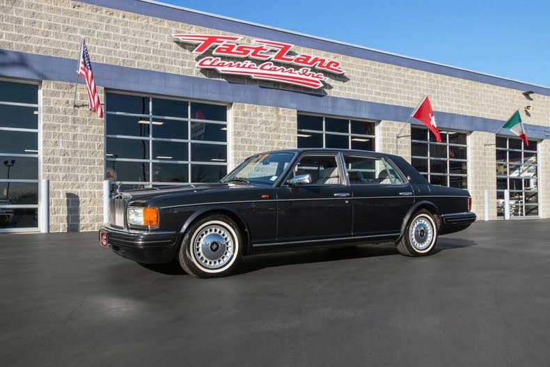 Rolls-Royce Silver Spur