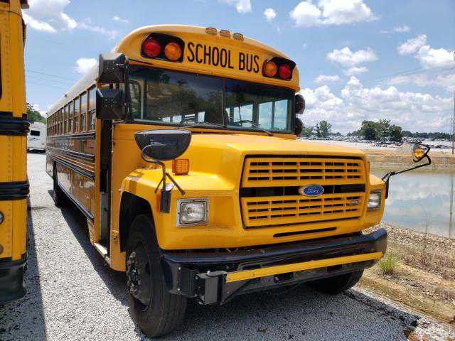 Ford B700
