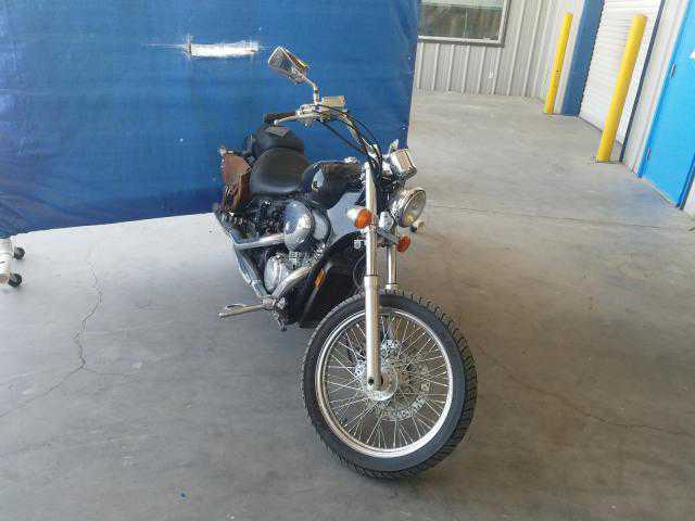 Honda VT600CD (SHADOW VLX DELUXE)