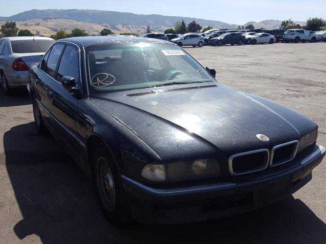 BMW 740i