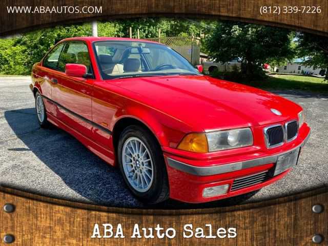 BMW 323is