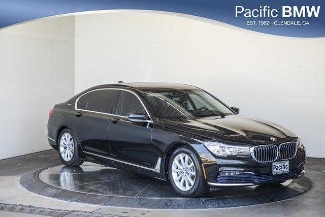 BMW 740e