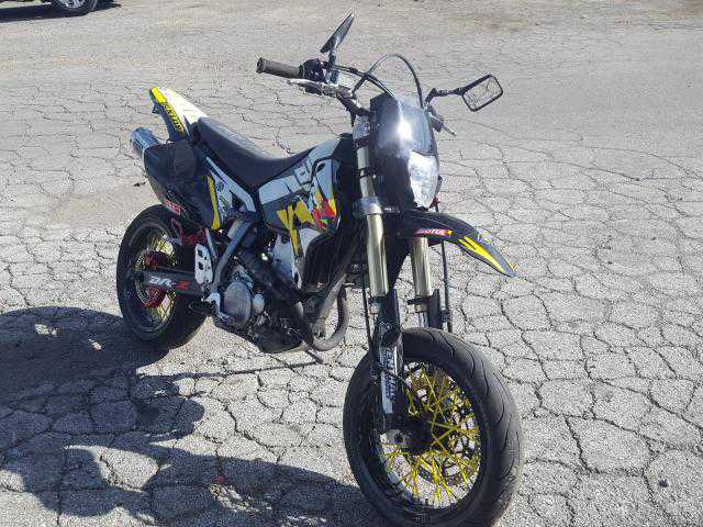 Suzuki DR-Z400SML