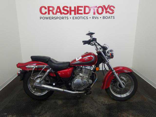 Suzuki GZ250