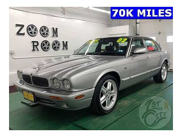 Jaguar XJ