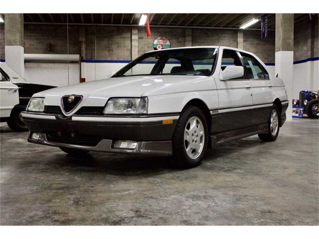 Alfa Romeo 164