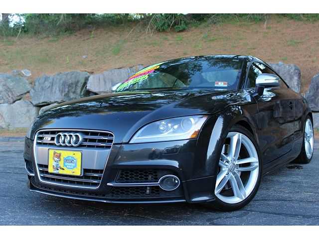 Audi TTS