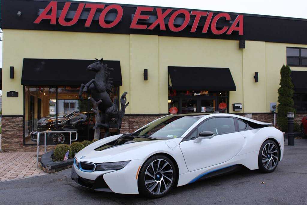 BMW i8